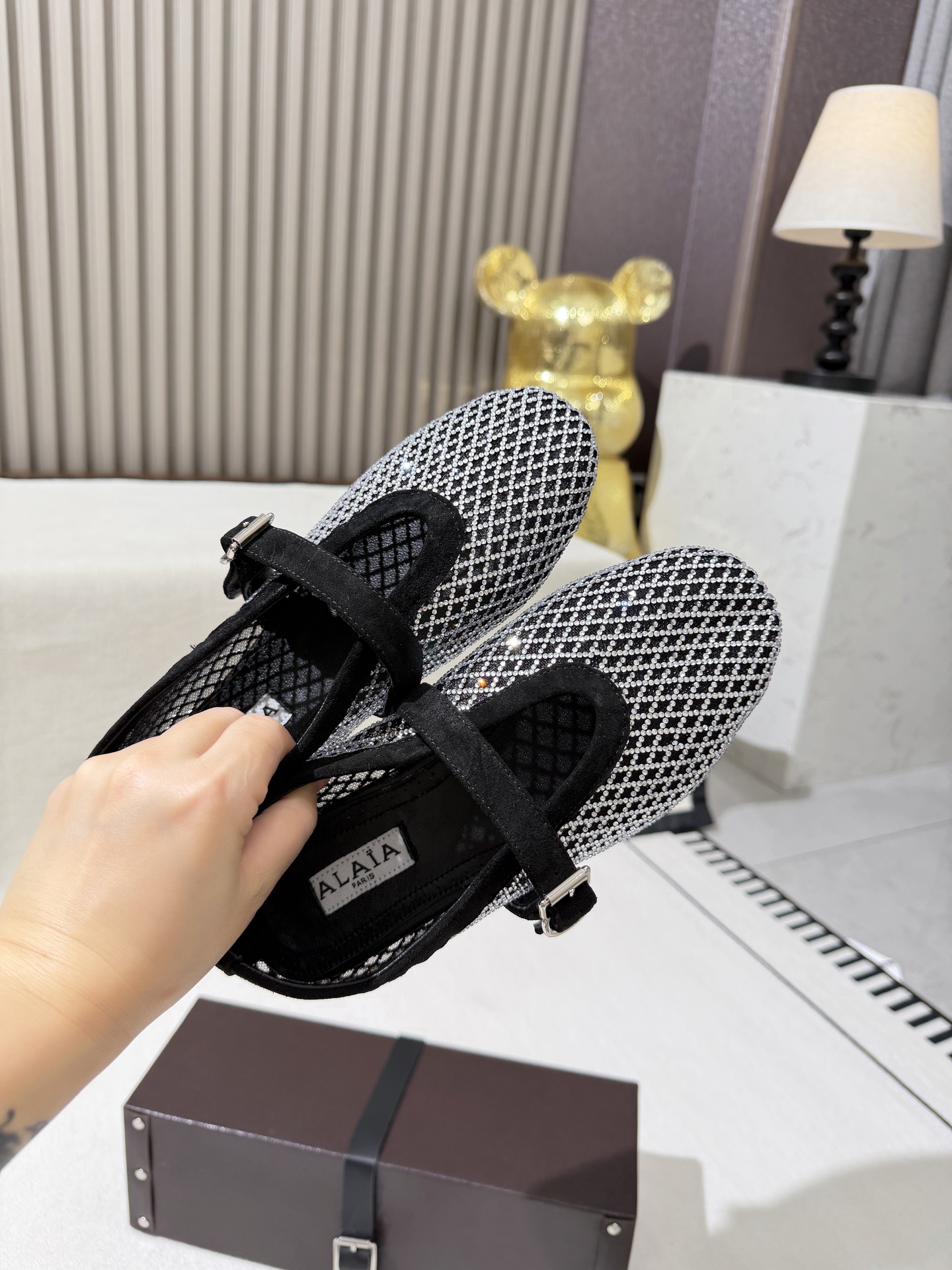 Women's high heels